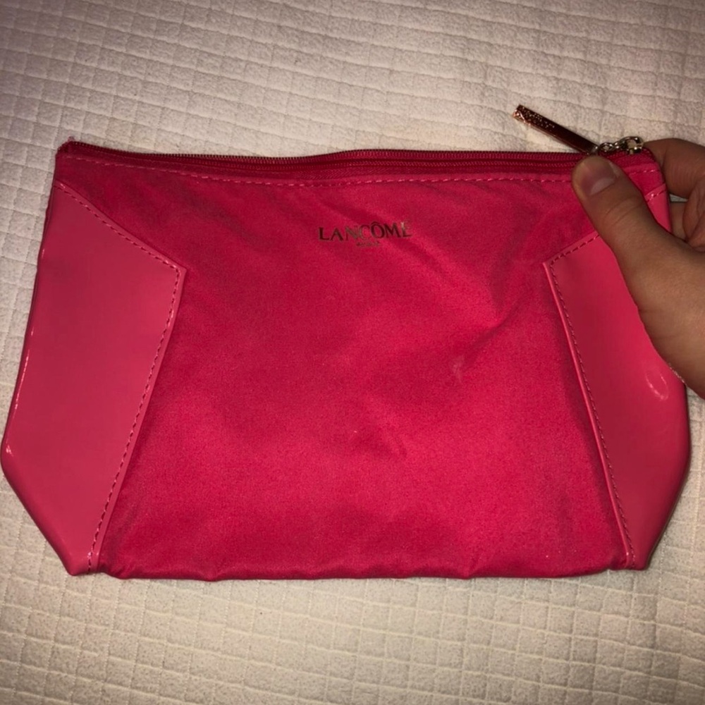 Gently used Lancôme pink cosmetic bag!